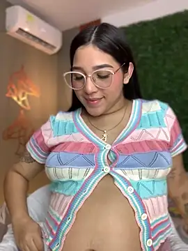 Amandanauty online show from 12/22/24, 05:12