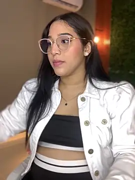 Amandanauty online show from 12/25/24, 06:41