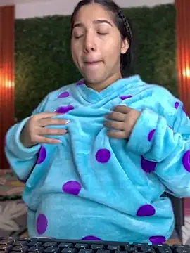 Amandanauty online show from 01/04/25, 02:14