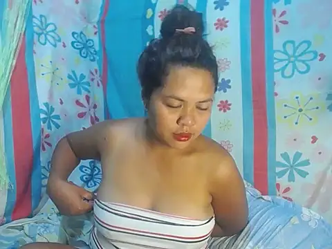 Snapshot of Ms_Lollipop69 chatting on 03/07/25, 12:15 Ms Lollipop69 online show from 03/07/25, 12:15