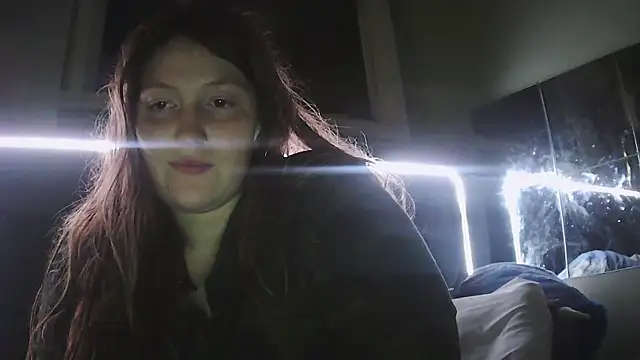 Snapshot of Angelk43 chatting on 06/07/26, 03:54 Angelk43 online show from 06/07/26, 03:54