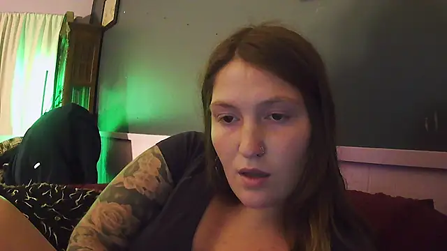 Snapshot of Angelk43 chatting on 07/19/26, 02:37 Angelk43 online show from 07/19/26, 02:37