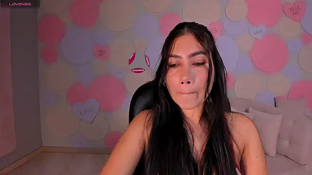 Snapshot of MarieJaneX chatting on 01/08/25, 10:48 MarieJaneX online show from 01/08/25, 10:48