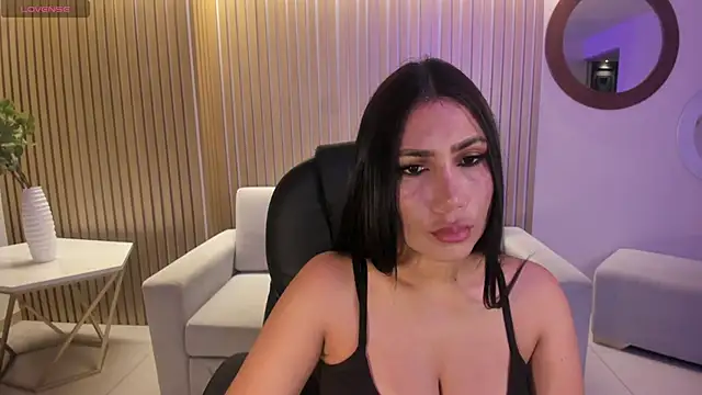 Snapshot of MarieJaneX chatting on 01/17/25, 10:55 MarieJaneX online show from 01/17/25, 10:55