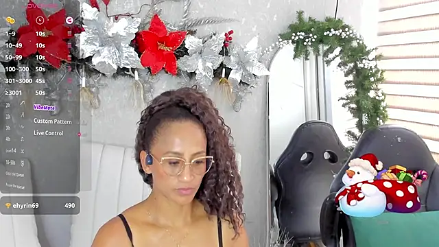 EmmaFerrary online show from 12/02/25, 06:36