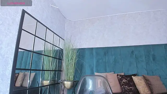 cintiagreyx online show from 02/09/26, 11:36