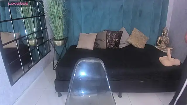 Snapshot of cintiagreyx chatting on 02/27/26, 11:54 cintiagreyx online show from 02/27/26, 11:54