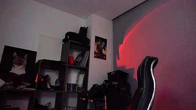 Scarlett Sen online show from 09/24/25, 03:26