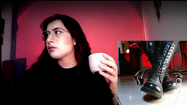 Scarlett Sen online show from 12/05/25, 01:20