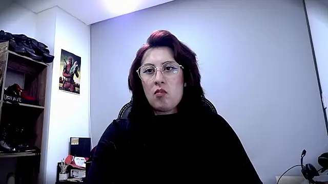 Snapshot of Scarlett_Sen chatting on 05/14/26, 03:08 Scarlett Sen online show from 05/14/26, 03:08