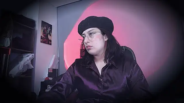 Snapshot of Scarlett_Sen chatting on 06/03/26, 03:17 Scarlett Sen online show from 06/03/26, 03:17