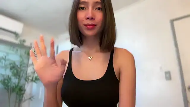 GenesisCastillano online show from 04/26/26, 06:22