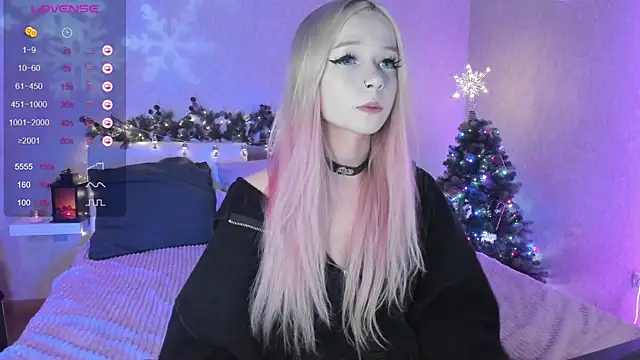 Snapshot of Misty_Shadow chatting on 12/28/24, 11:26 Misty Shadow online show from 12/28/24, 11:26