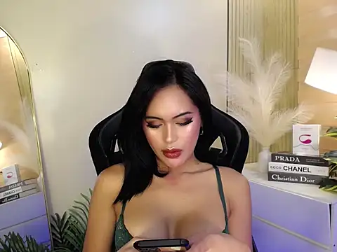 Snapshot of HeavenlyStar chatting on 01/26/25, 08:45 HeavenlyStar online show from 01/26/25, 08:45