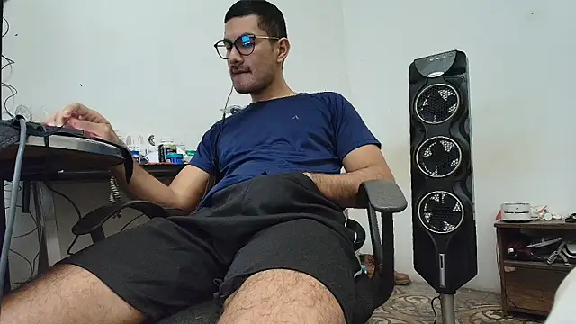 x-sebastian online show from 02/12/26, 01:00