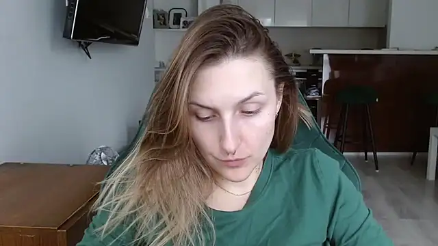 illusorycat online show from 10/05/25, 11:52