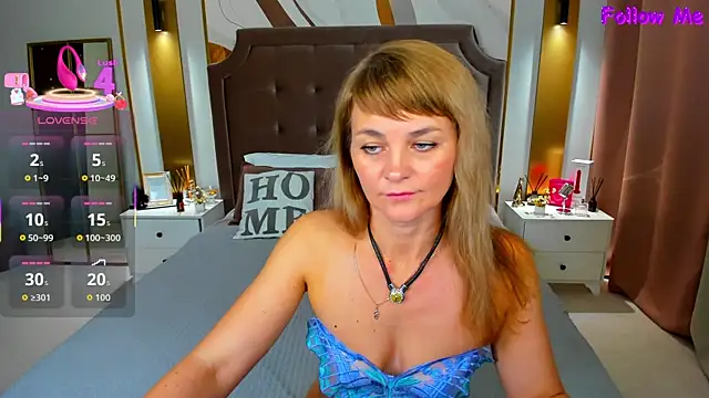 annasimonsj online show from 09/28/25, 01:00