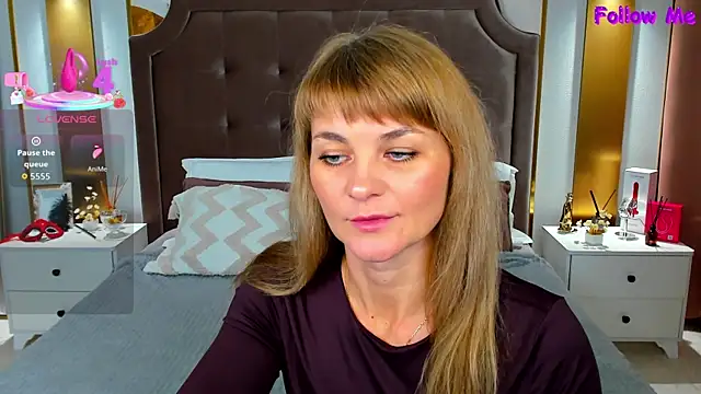 annasimonsj online show from 11/09/25, 01:04