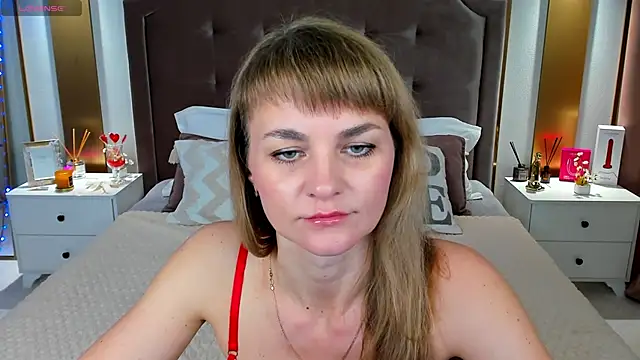 annasimonsj online show from 03/15/26, 01:00