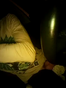 utoopia777 online show from 10/03/25, 09:01