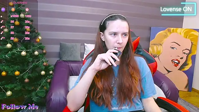 iris nikhols online show from 12/23/24, 10:23