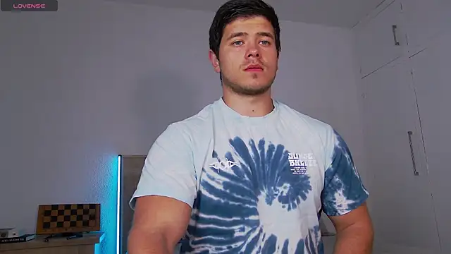 Arilas  online show from 03/28/26, 07:30