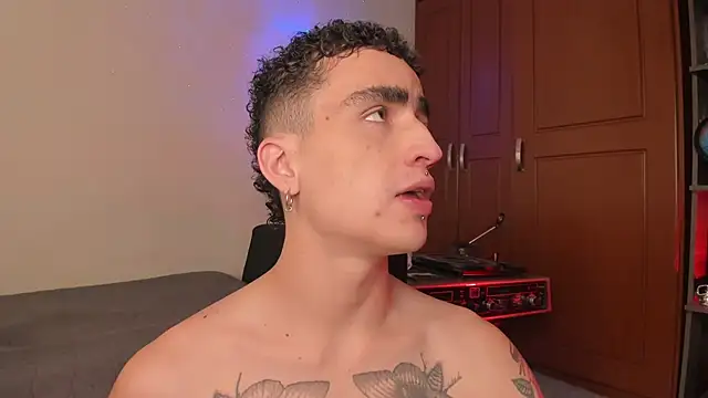 syd onfire online show from 02/09/25, 06:01