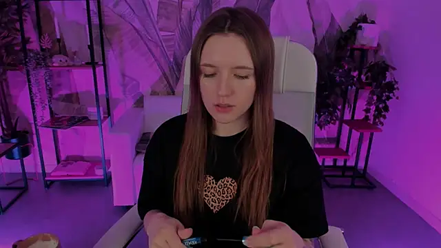 Snapshot of JennyDens chatting on 02/22/25, 05:34 JennyDens online show from 02/22/25, 05:34