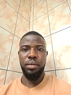 Snapshot of vannycov chatting on 11/05/25, 10:59 vannycov online show from 11/05/25, 10:59