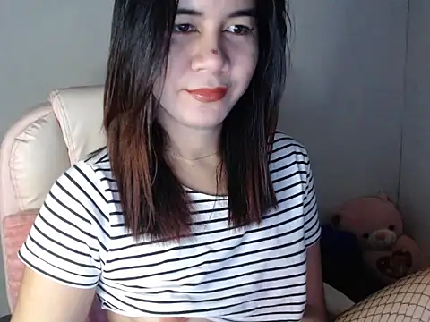 TransPetite1 online show from 09/12/25, 03:50