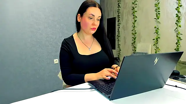 WorshipLilit online show from 04/04/26, 07:33