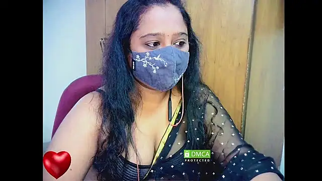 sexynayan23 online show from 02/11/25, 12:27