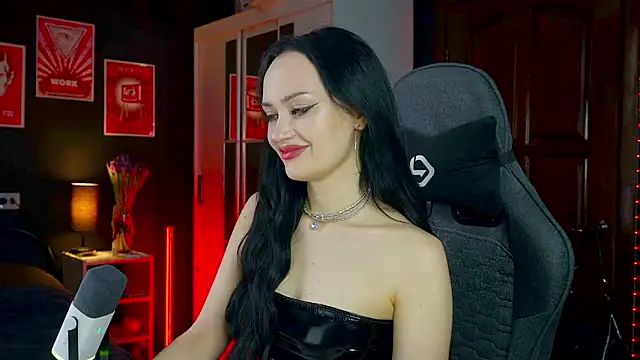 QueenAliss online show from 03/15/26, 04:18