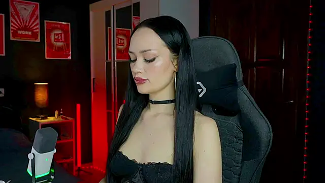 QueenAliss online show from 03/23/26, 02:37