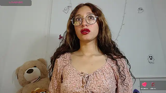 Snapshot of Aby_Lov3 chatting on 02/17/25, 04:20 Aby Lov3 online show from 02/17/25, 04:20