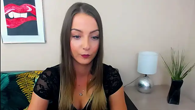 Snapshot of NatalieSexy chatting on 07/14/26, 10:43 NatalieSexy online show from 07/14/26, 10:43