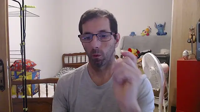 steph19x5 online show from 11/14/25, 10:47