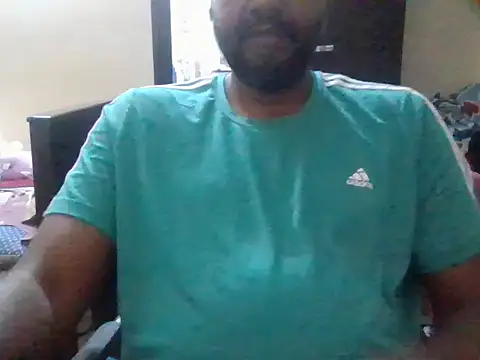 Snapshot of rajkumar147 chatting on 06/25/26, 07:18 rajkumar147 online show from 06/25/26, 07:18