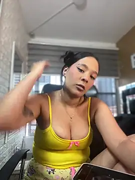 Little Amber6 online show from 02/25/25, 09:02