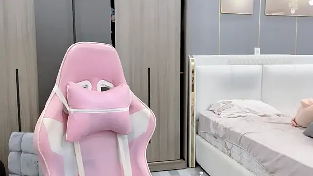 ANNA102 online show from 02/16/26, 07:59