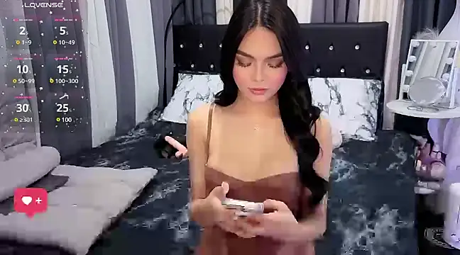 ThegirlNamedMaria online show from 01/22/25, 09:57