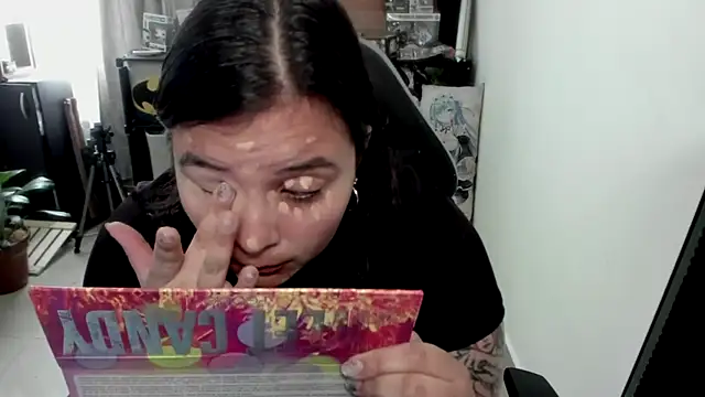 aika-dreams online show from 03/18/26, 01:36