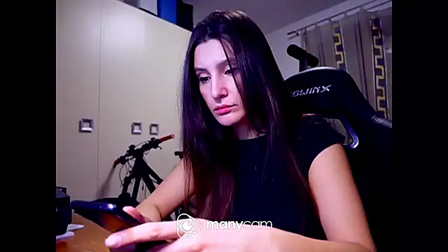 GodlyTheia online show from 01/30/25, 05:49