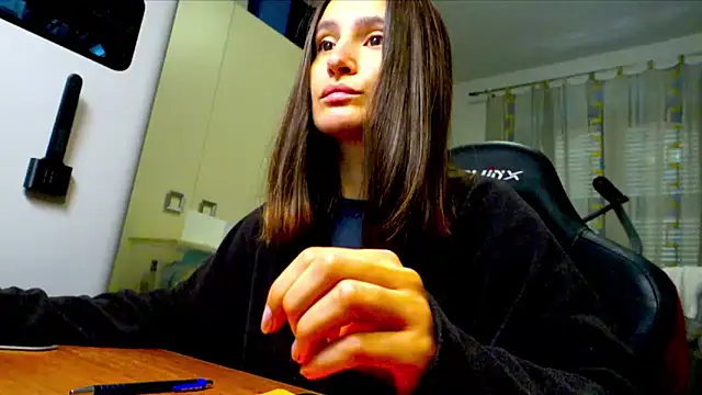 GodlyTheia online show from 11/21/25, 12:04