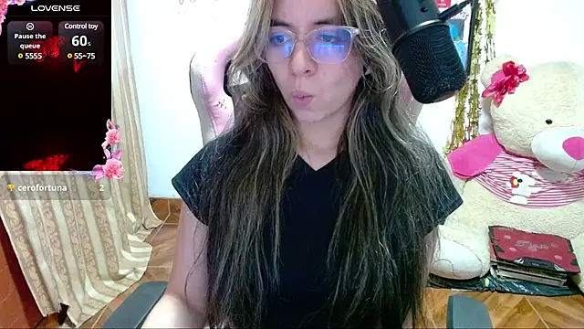 Maggie Fox3 online show from 01/19/25, 02:36