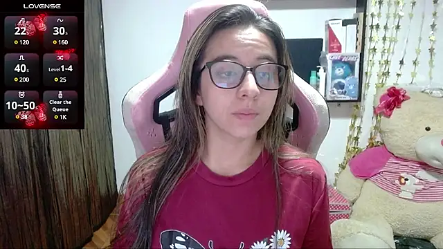 Maggie Fox3 online show from 03/13/25, 01:21