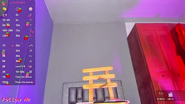 perla hott1 online show from 12/07/24, 09:00