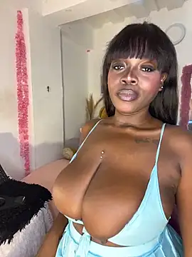 karinacortes online show from 06/05/26, 02:40