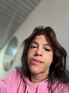 stormytt  online show from 11/30/25, 05:39