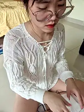 Snapshot of HinaLovely chatting on 01/06/25, 01:53 HinaLovely online show from 01/06/25, 01:53